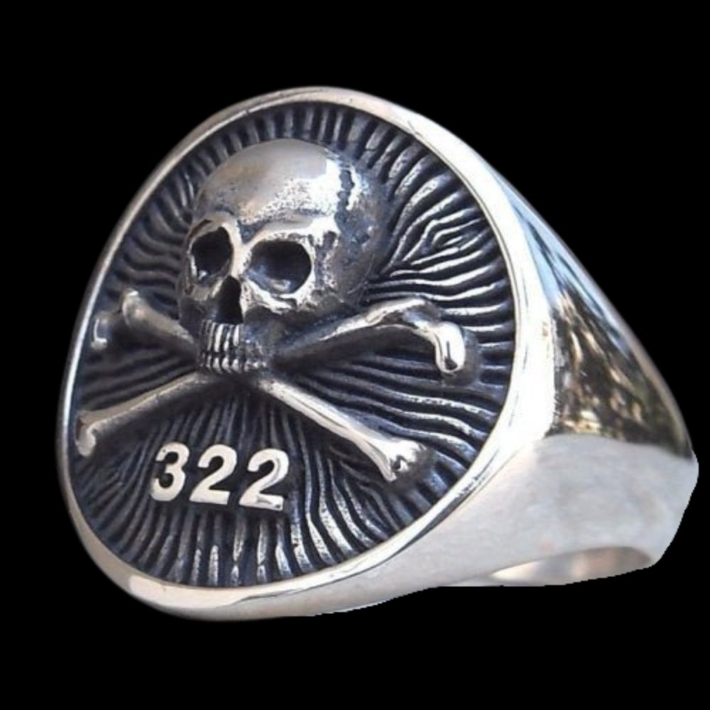 Crossbones 322 Skull Ring