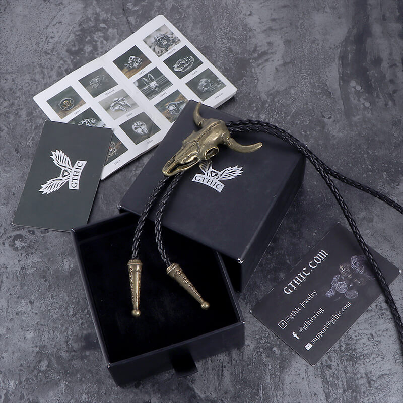 Cow Skull Alloy Bolo Tie