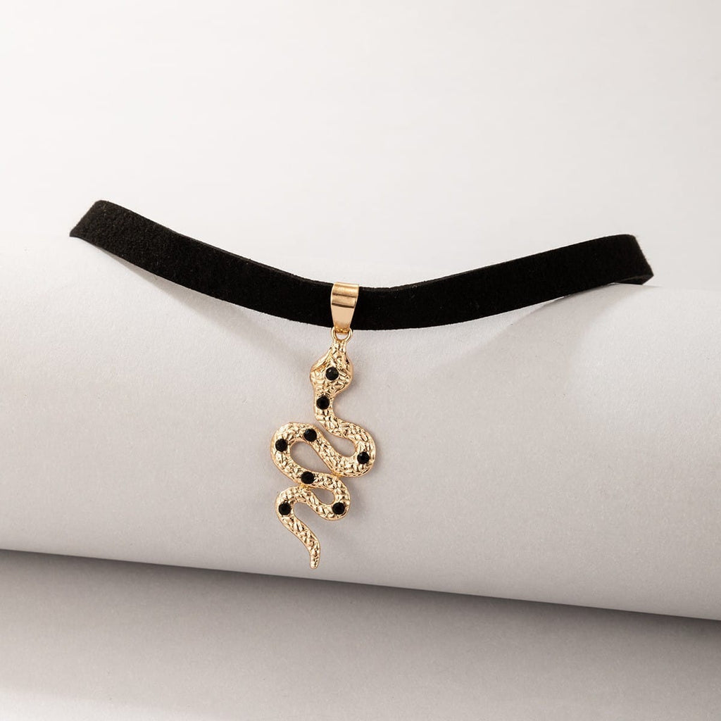 Serpent’s Whisper Choker