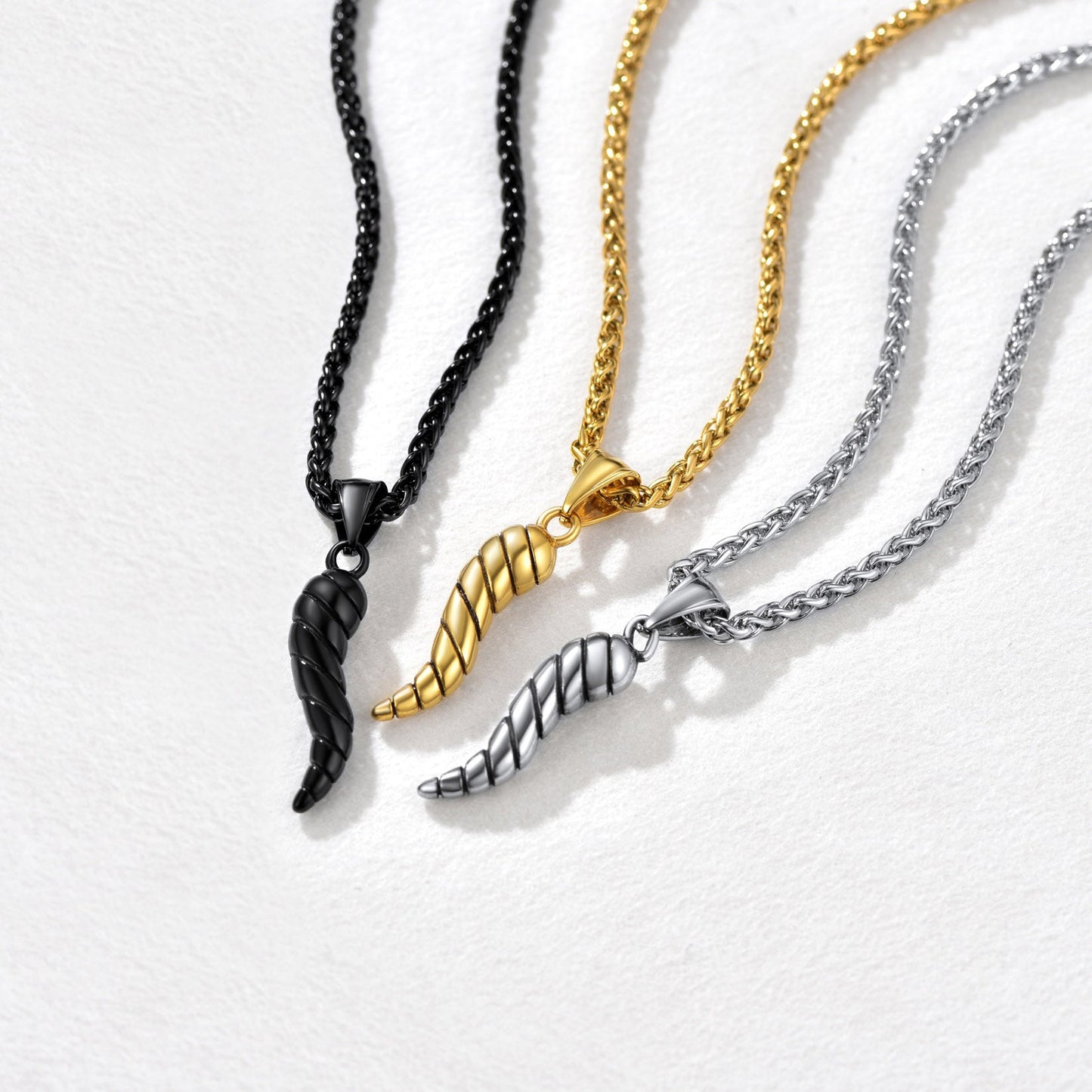 Italian Horn Pendant Necklace Cornicello Amulet Talisman
