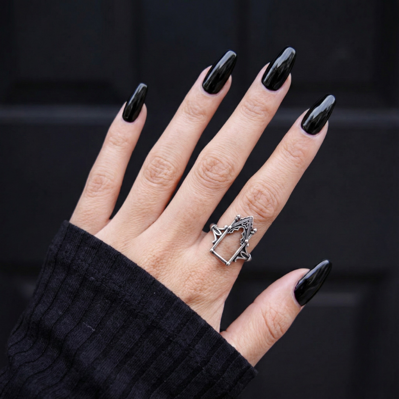 Grave Arch Ring