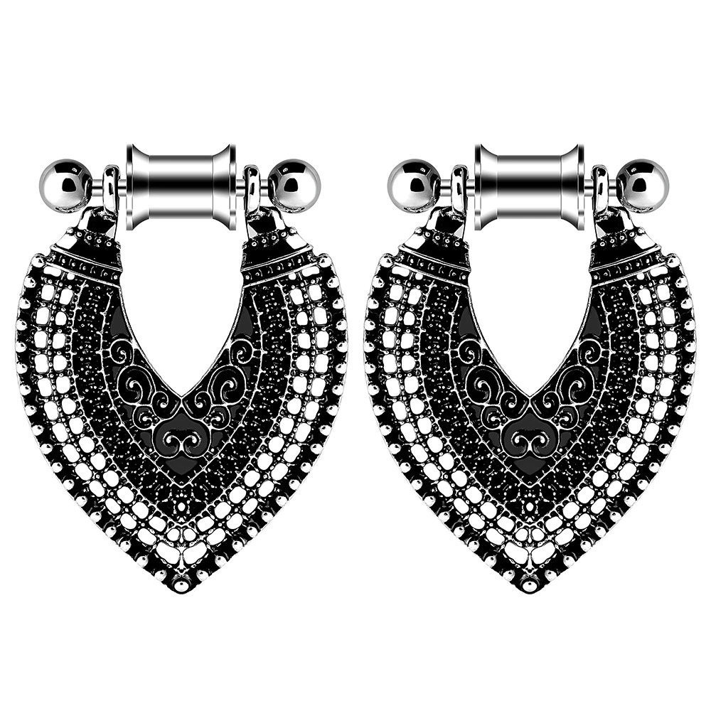 2 Pc Gothic Style Tunnels With Hearts / Aesthetic Stainless Steel Jewelry