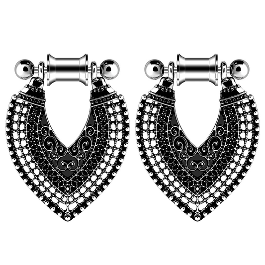 2 Pc Gothic Style Tunnels With Hearts / Aesthetic Stainless Steel Jewelry