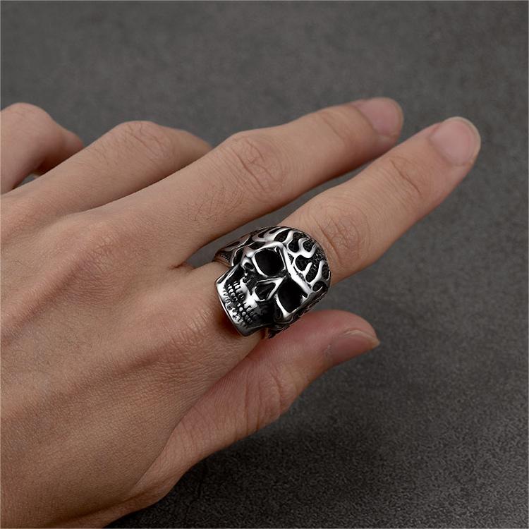 Gothic Fire Flaming Skull Stainless Steel Ring for