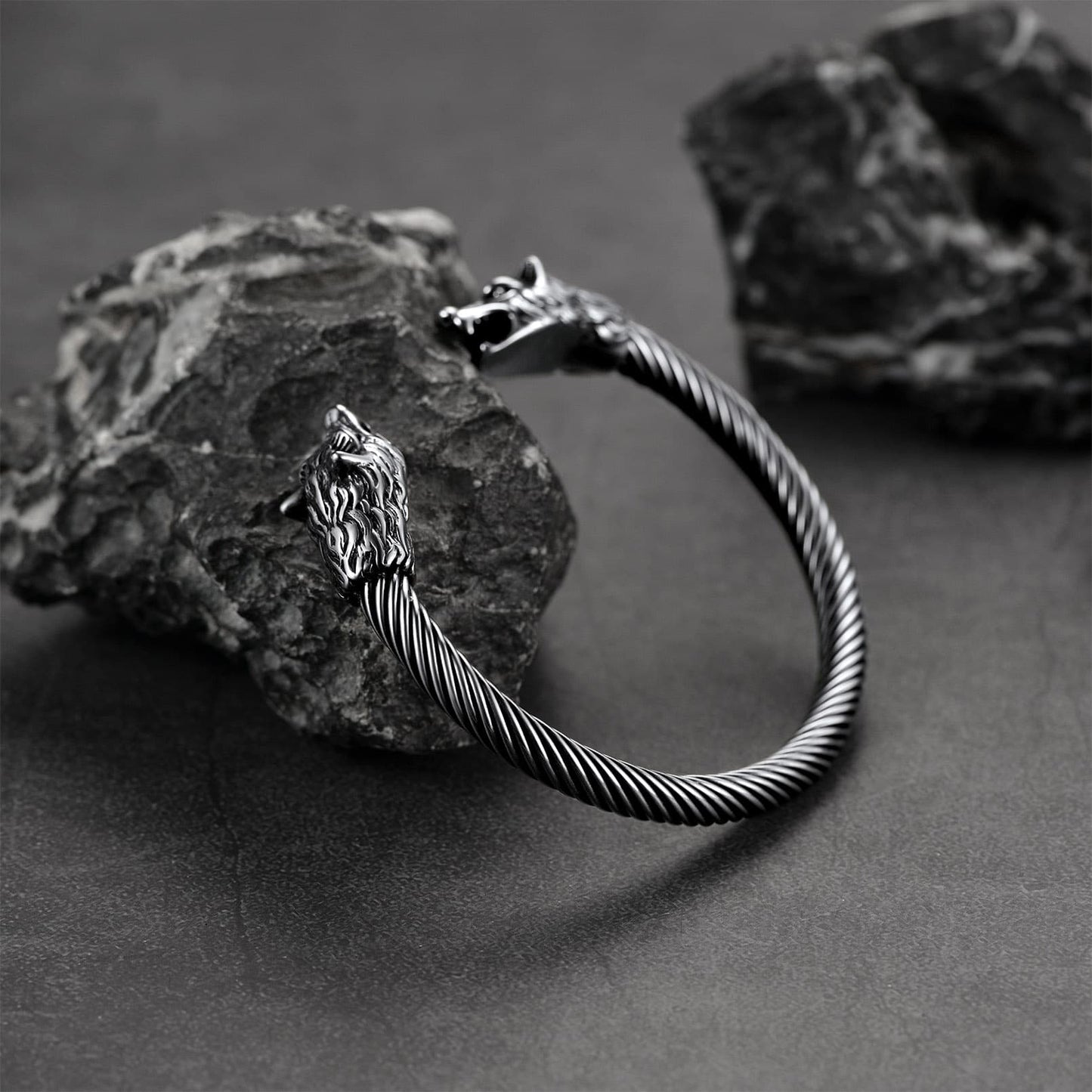 Viking Wolf Head Arm Ring Cuff Bracelet for