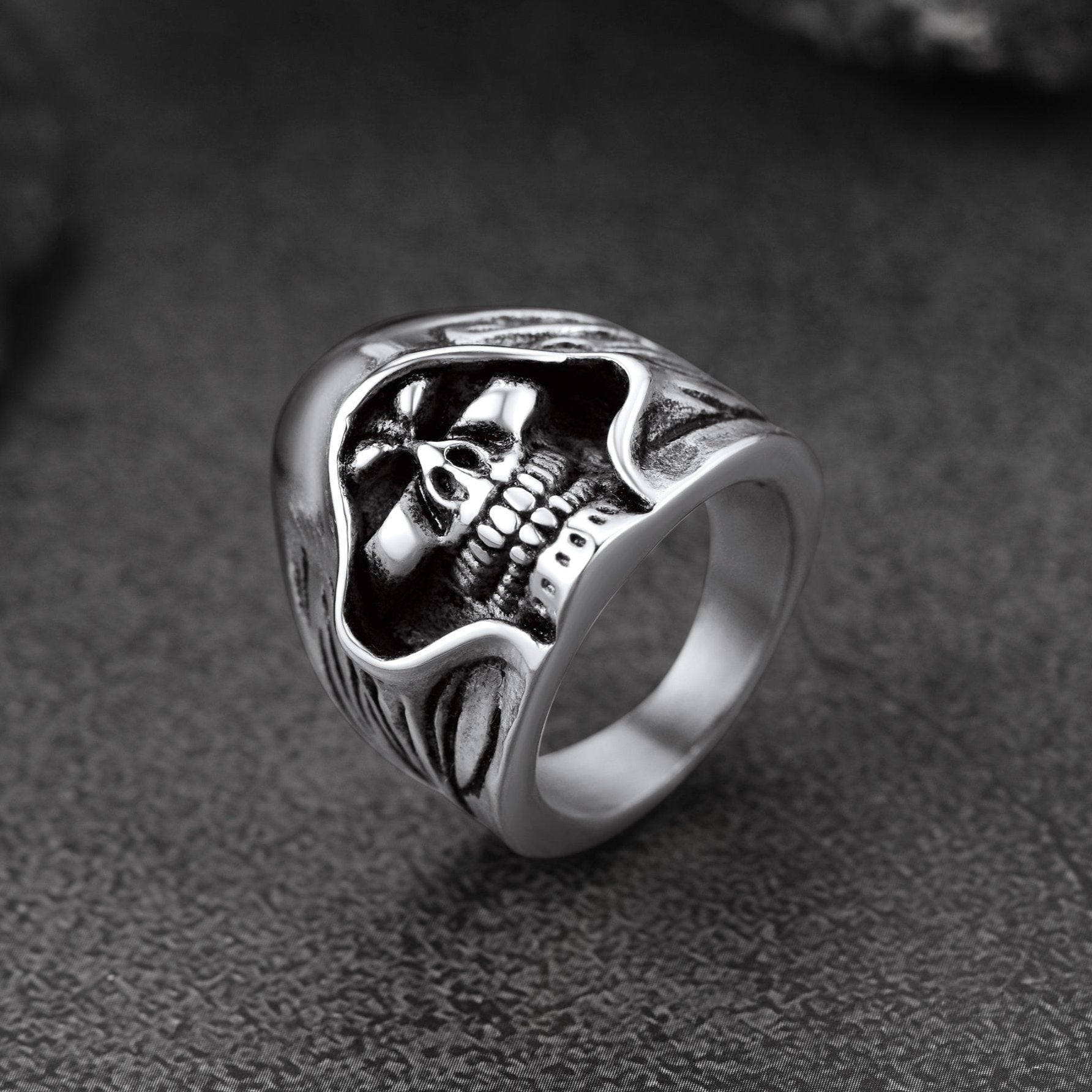 Gothic Grim Reaper Skull Ring for in Stainless Steel