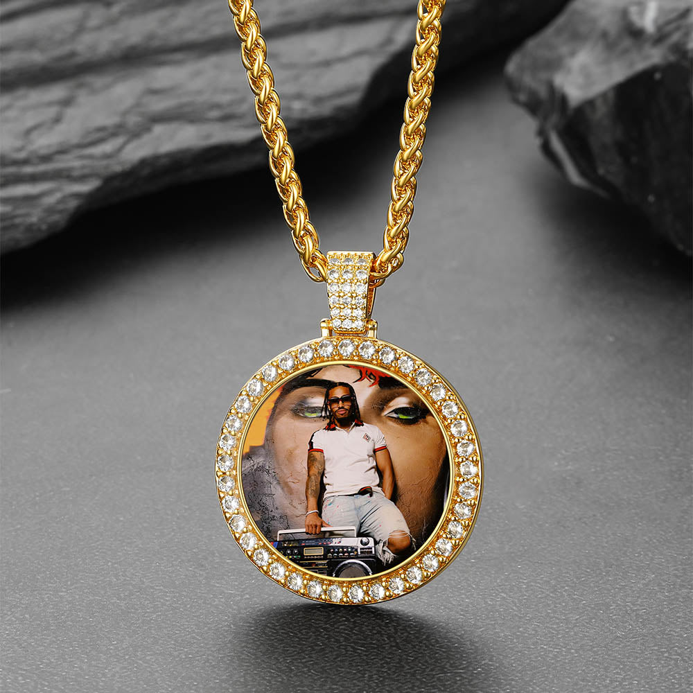 Customized Cz Picture Circle Chain Necklace With Calendar for