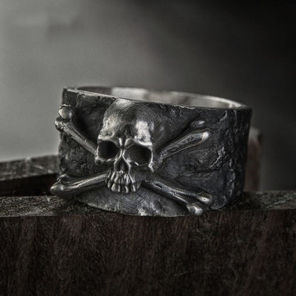 Crossbones Ring