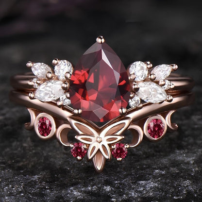 Crimson Moonrise Witch’s Ring