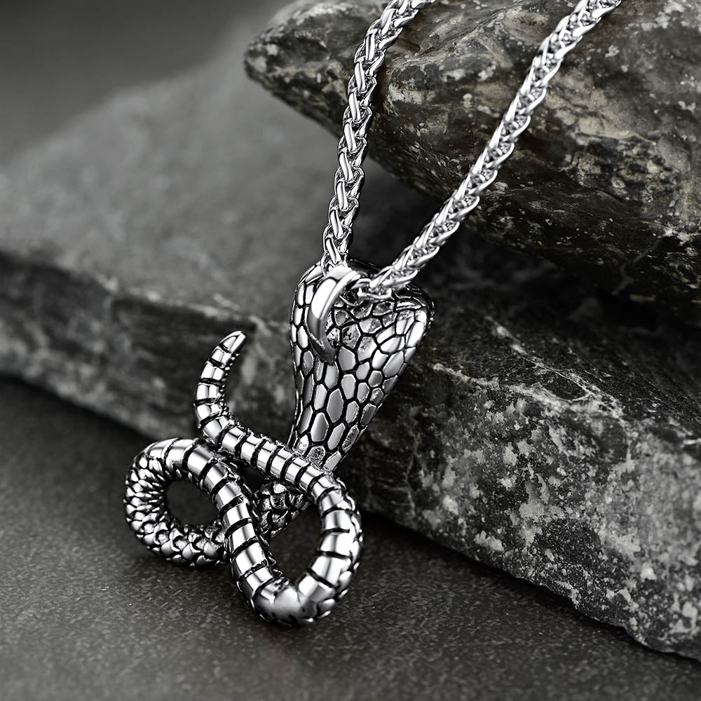 Punk Cobra Sanke Pendant Necklace for