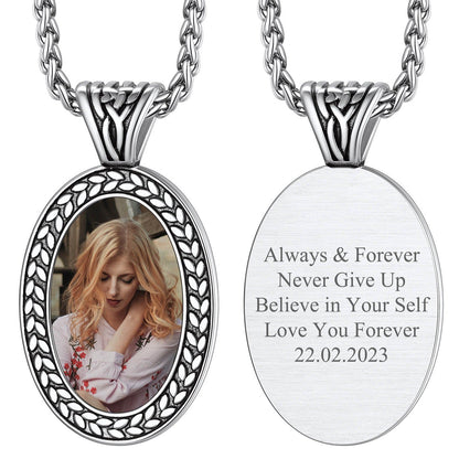 Oval Customized Photo Necklace With Picture for