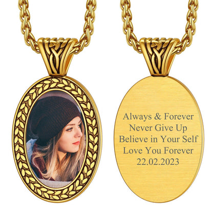 Oval Customized Photo Necklace With Picture for