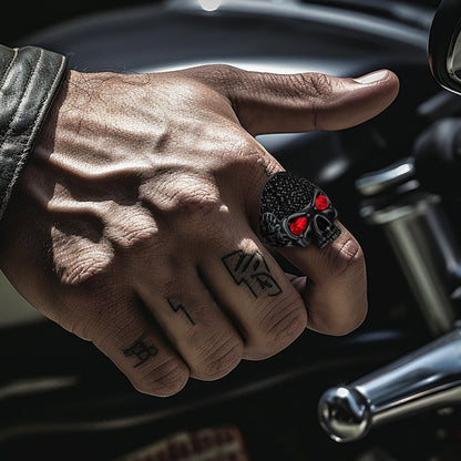 Biker Red Eye Skull Ring for in Stainless Steel