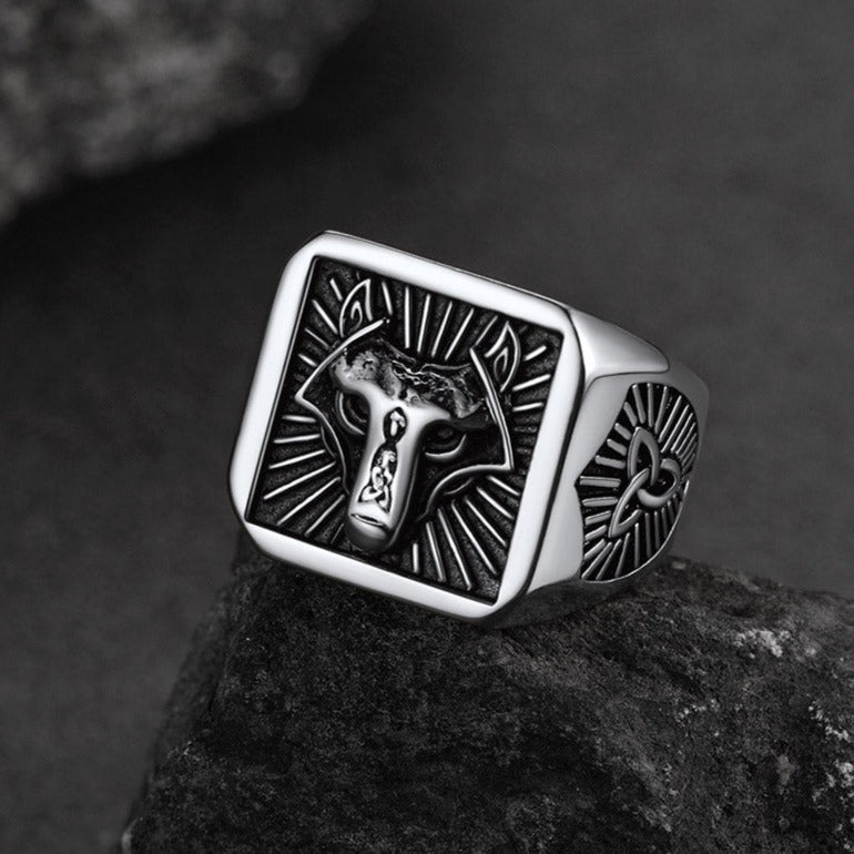 Norse Viking Wolf Signet Ring for