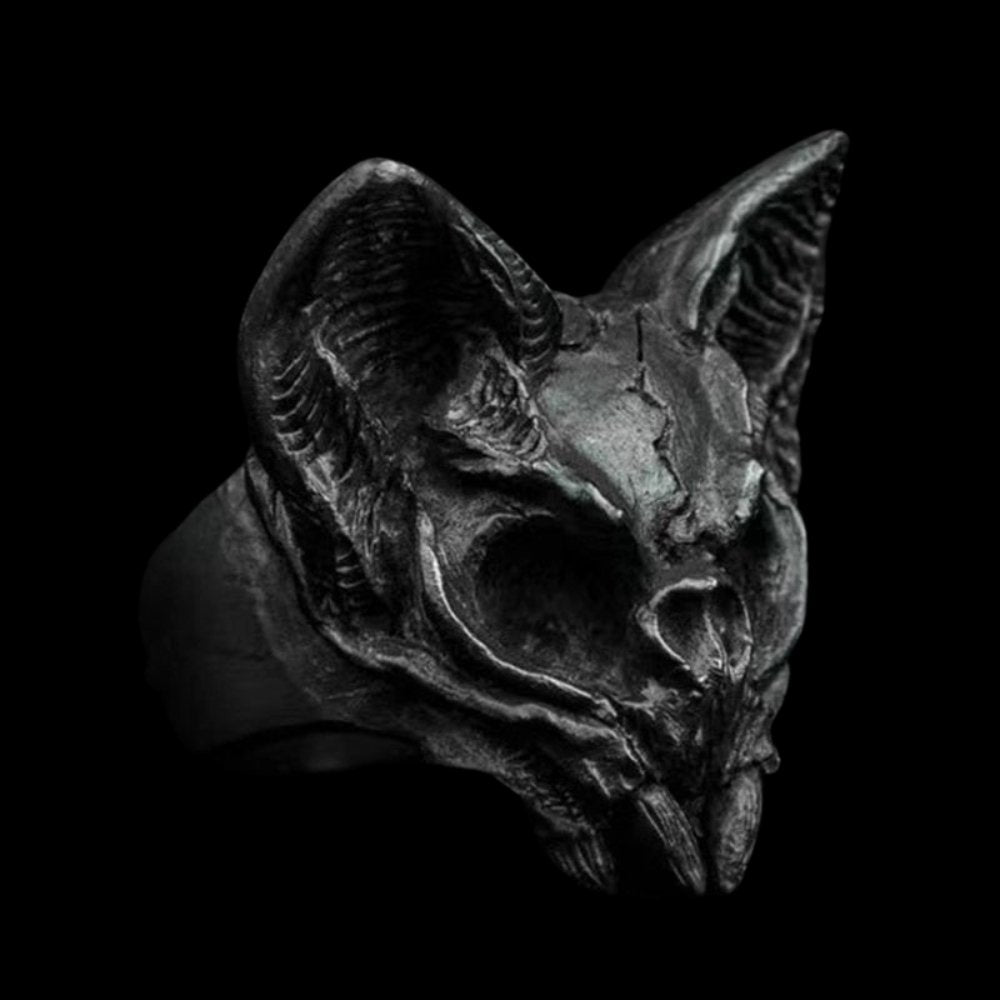 Calvarium Cat Skull Ring