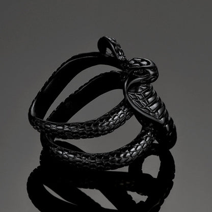 Gothic Punk Cobra Snake Ring for