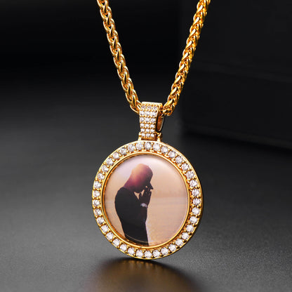 Customized Cubic Zircon Picture Circle Necklace Photo Pendant for