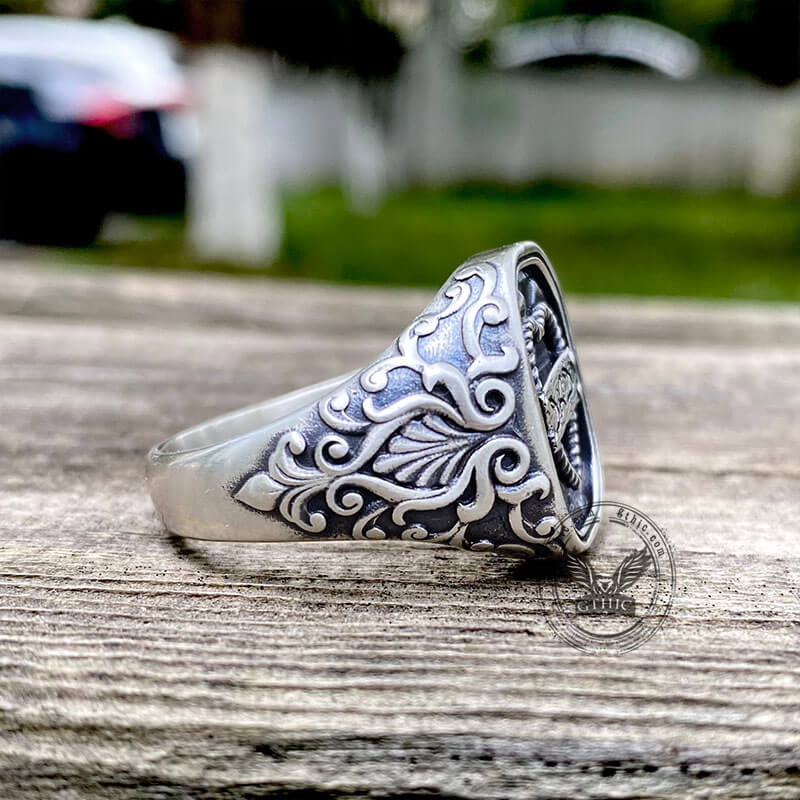 Gothic Pattern Nameplate Sterling Silver Ring