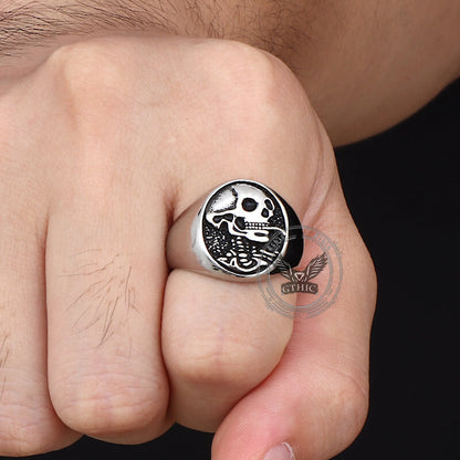 Gothic Smoking Skull Stainless Steel Ring