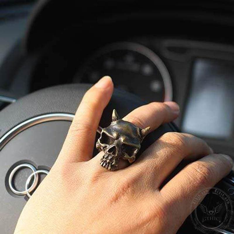 Horn Brass Skull Ring