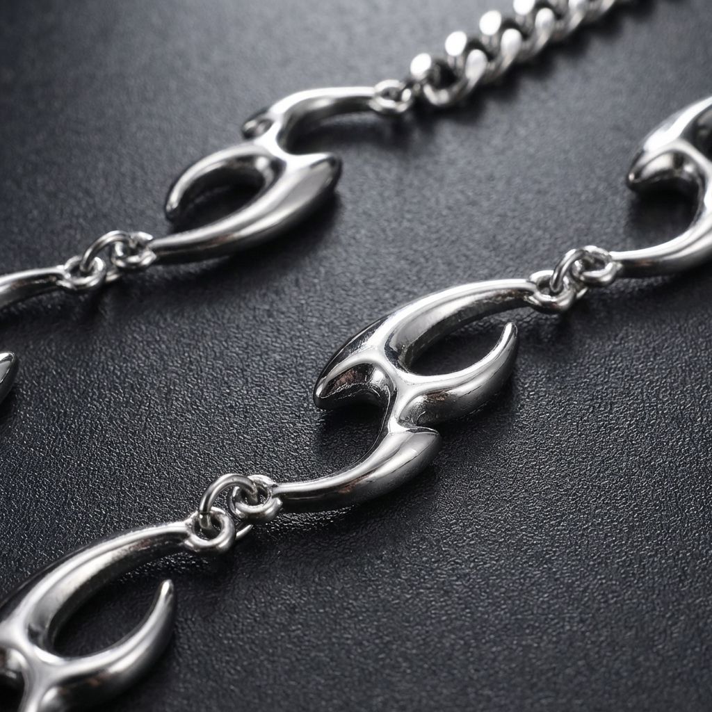 Lacerate Necklace