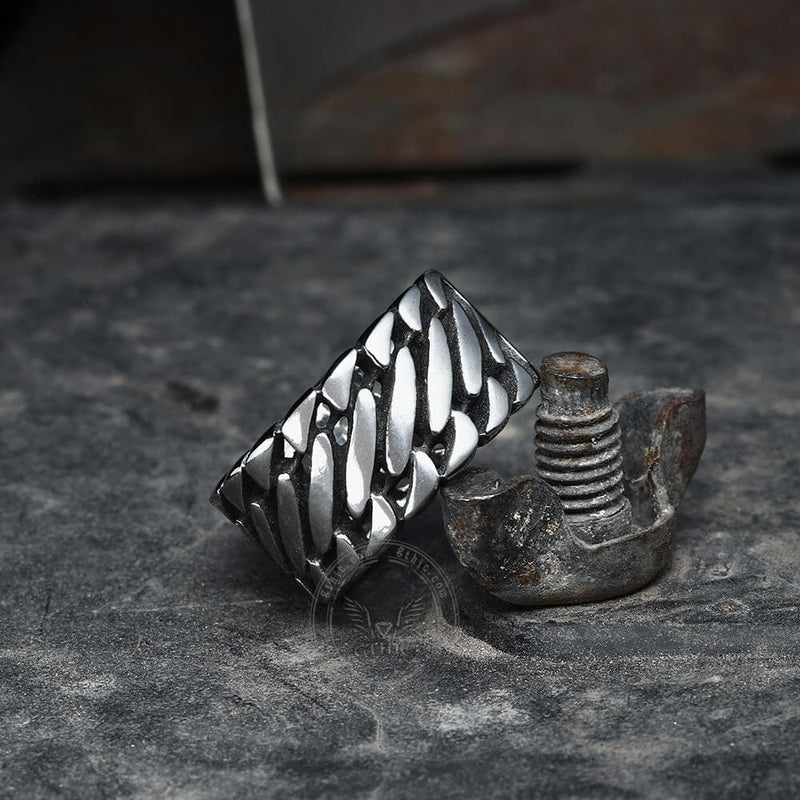 Locomotive Style Chain Stripes Stainless Steel Ring