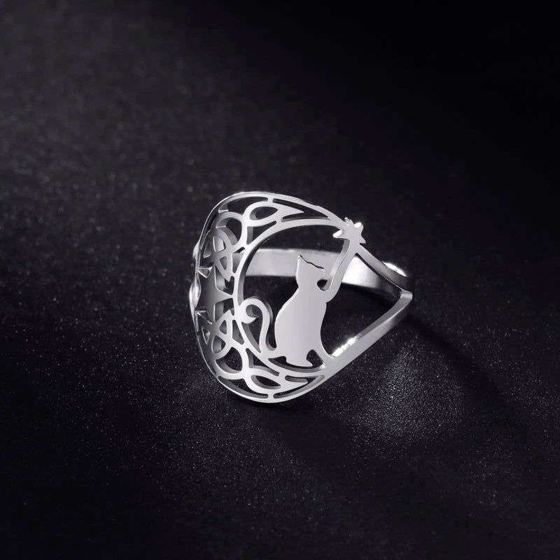 Cat Crescent Celtic Ring