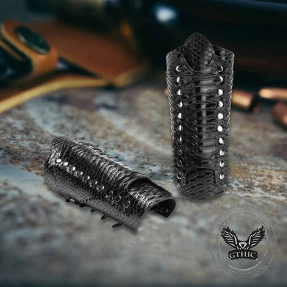 Medieval Retro Snake Pattern Pu Leather Bracers