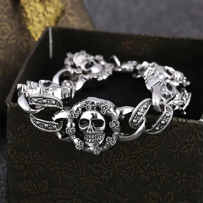 Punk Stainless Steel Bracelet for / Gothic Double Skull Heads Cuff Bracelets / Jewelry