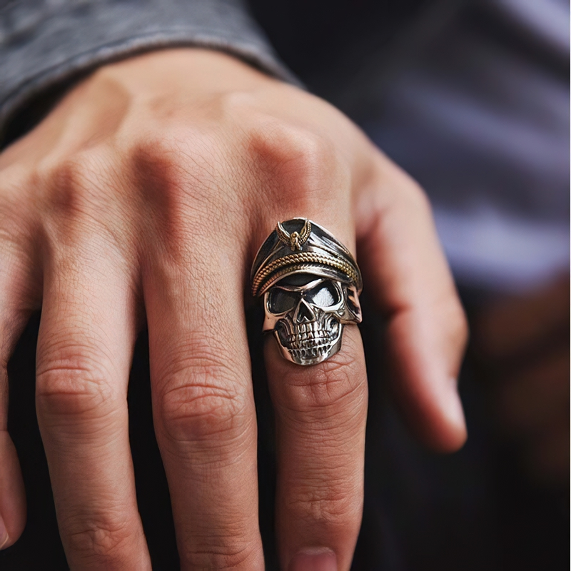 Rock Style Adjustable Ring With Pirate Captain Skull / 925 Sterling Silver Jewelry