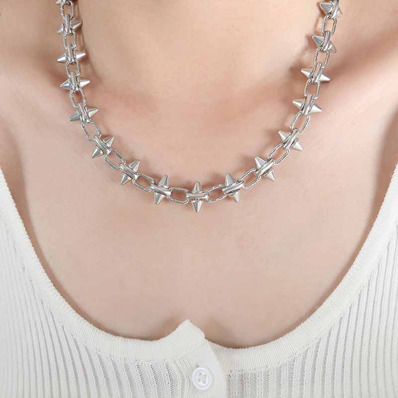 Simple Rhombus Stitching Stainless Steel Necklace
