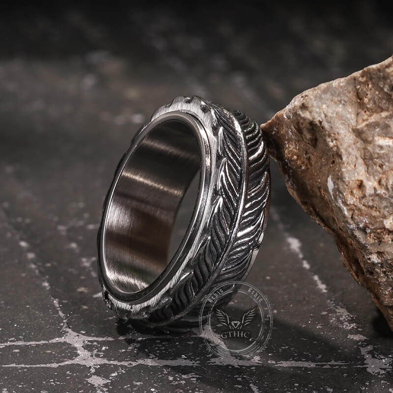 Goldfish Tail Stainless Steel Spinner Ring