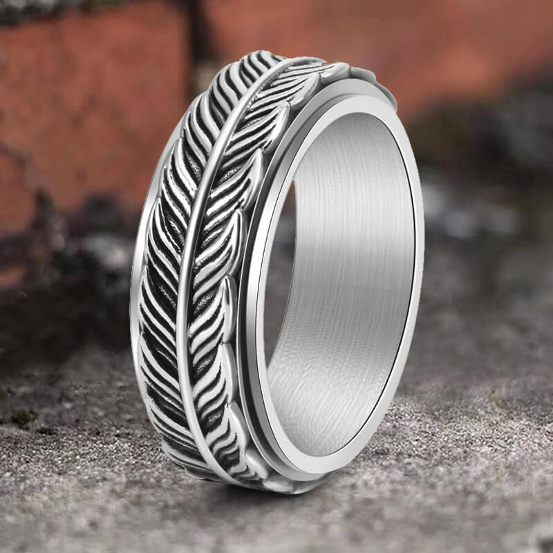 Goldfish Tail Stainless Steel Spinner Ring