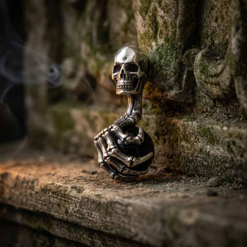 Skull Hand-held Gem Stainless Steel Pendant