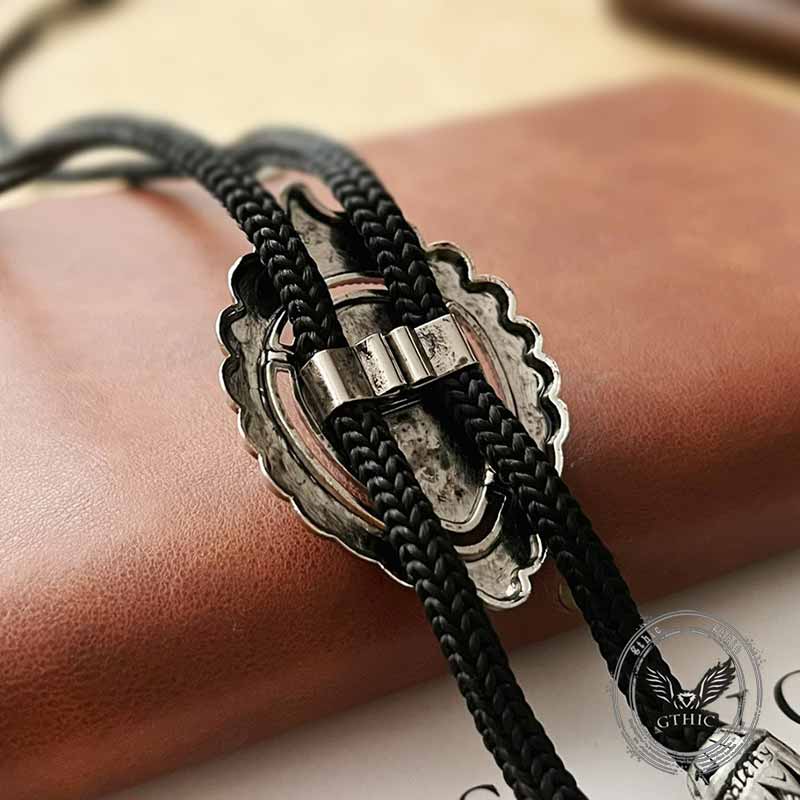Teardrop-shaped Gemstone Alloy Bolo Tie